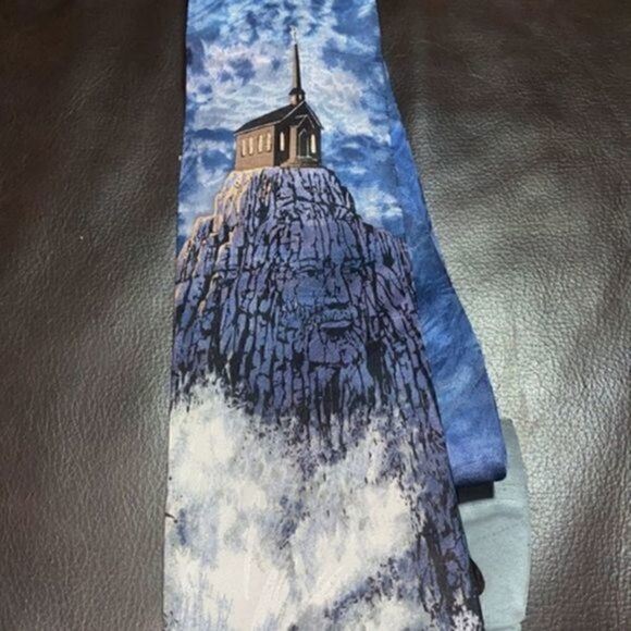 NWT Free Man Religious silk tie​​ - Picture 2 of 4